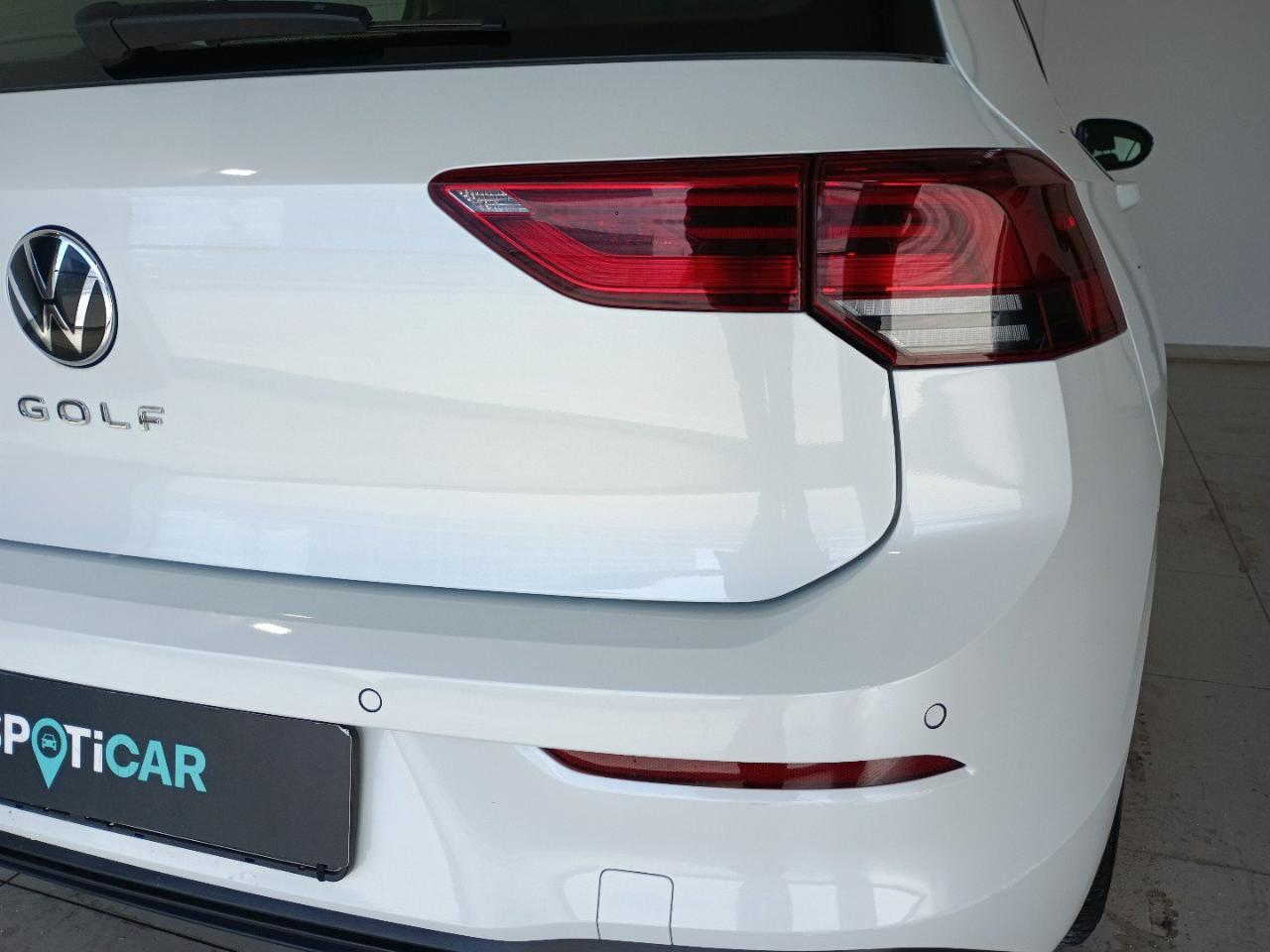 Volkswagen Volkswagen Golf usata, con Xenon-led