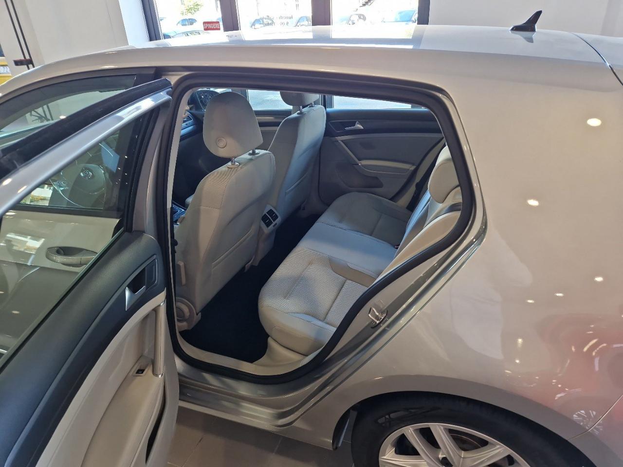 Volkswagen Volkswagen Golf usata 14