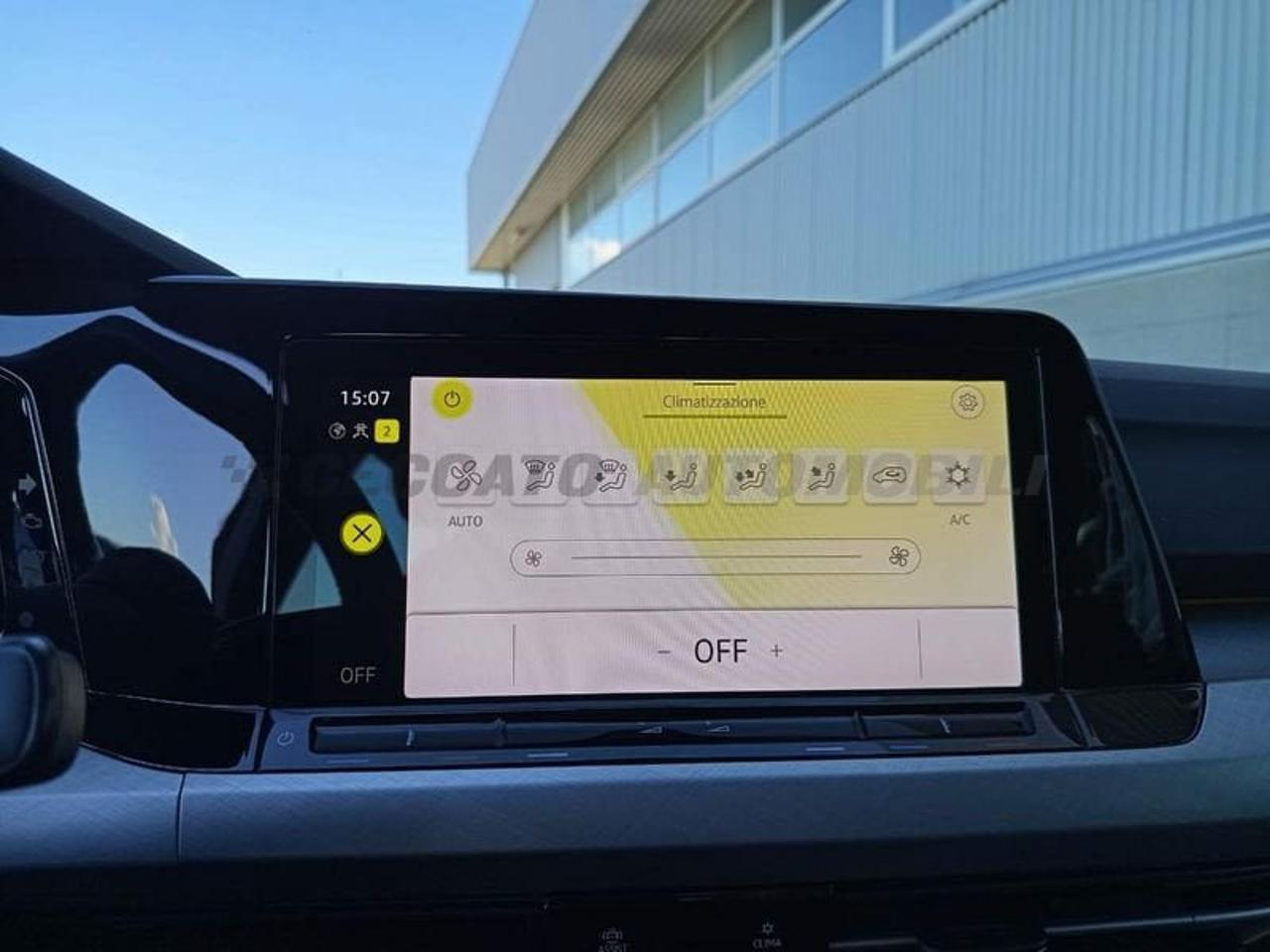 Volkswagen Volkswagen Golf usata, con Caricabatterie di bordo da 11 kW