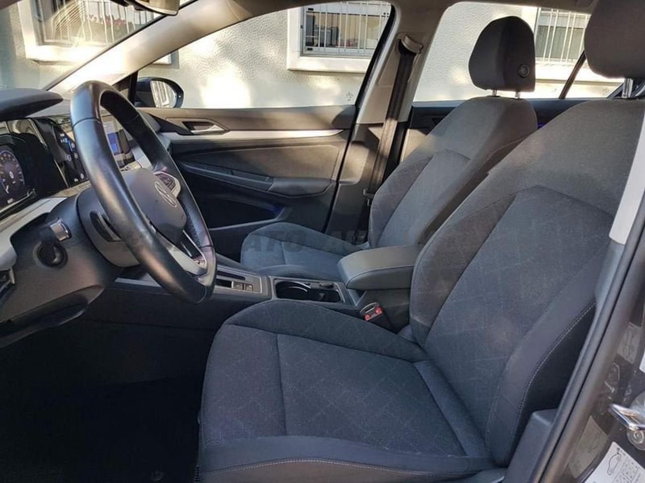 Volkswagen Volkswagen Golf usata, con Caricabatterie di bordo da 11 kW