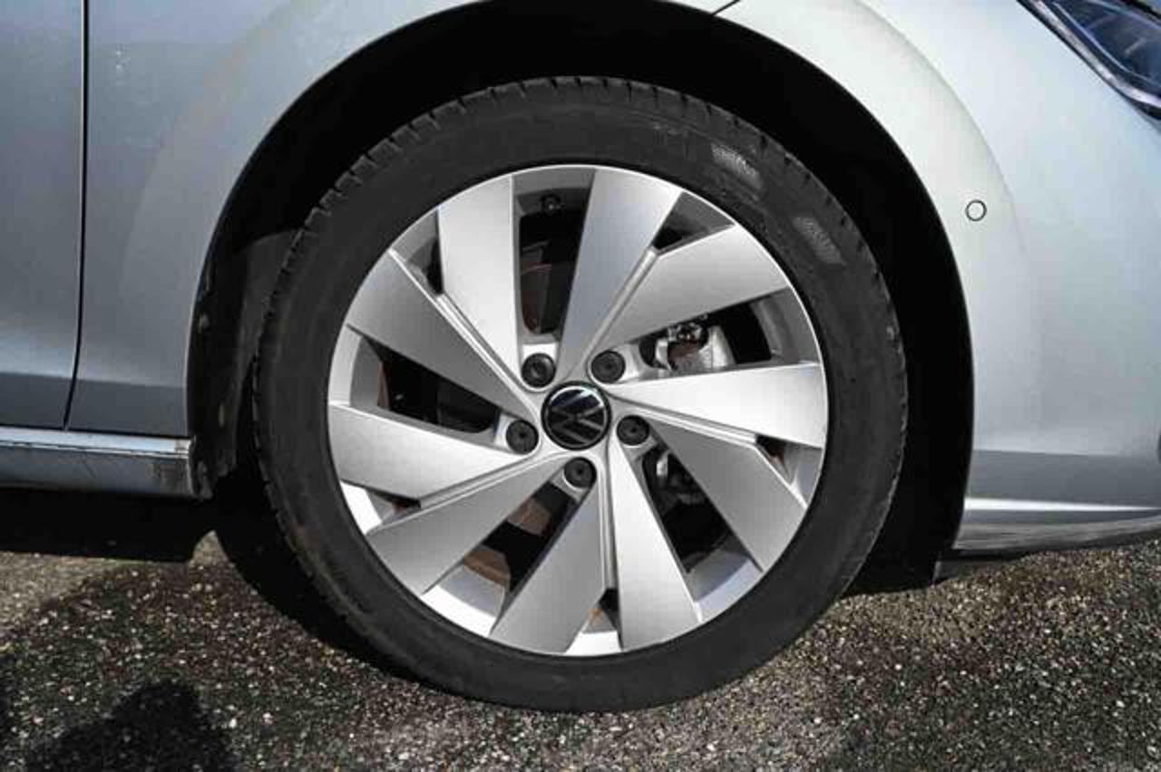 Volkswagen Volkswagen Golf usata 18