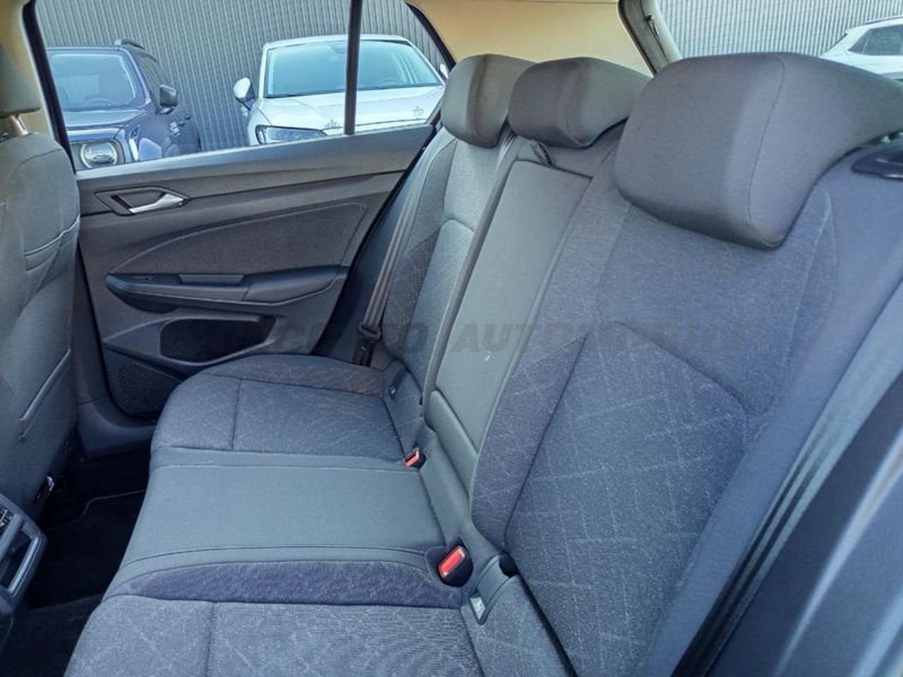 Volkswagen Volkswagen Golf usata 5