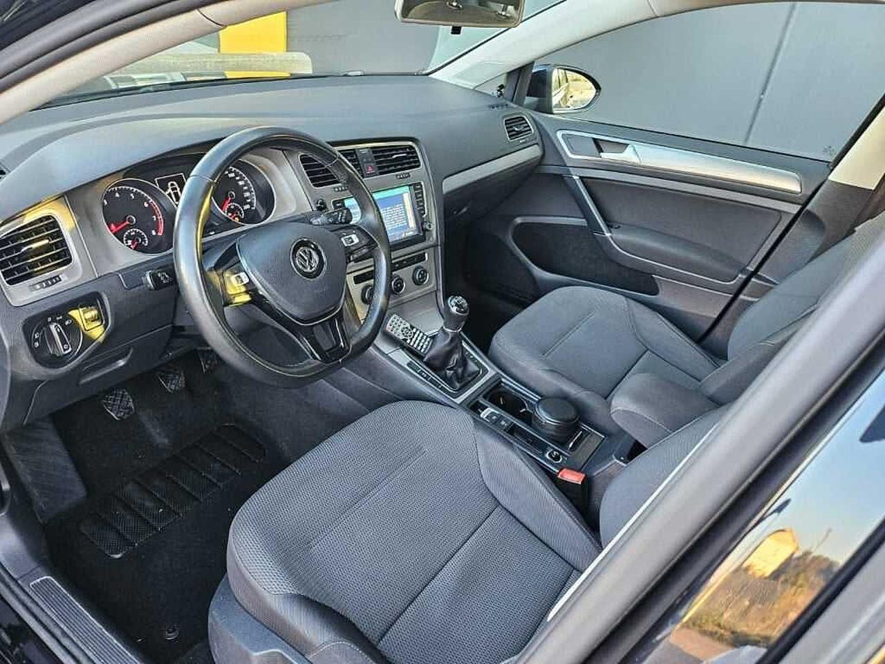 Volkswagen Volkswagen Golf usata 23