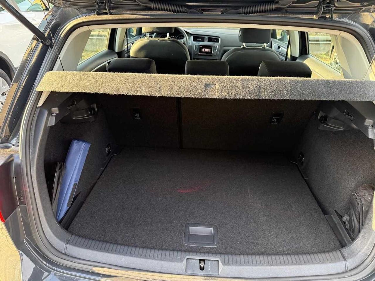 Volkswagen Volkswagen Golf usata 4