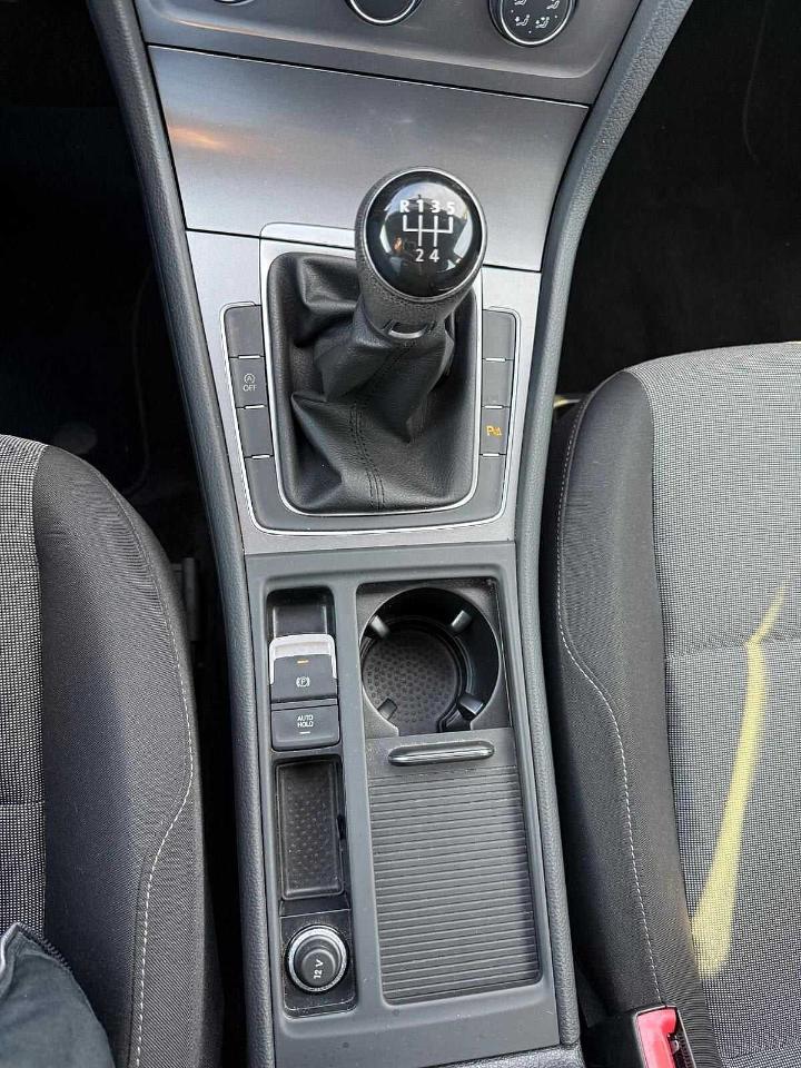 Volkswagen Volkswagen Golf usata 5