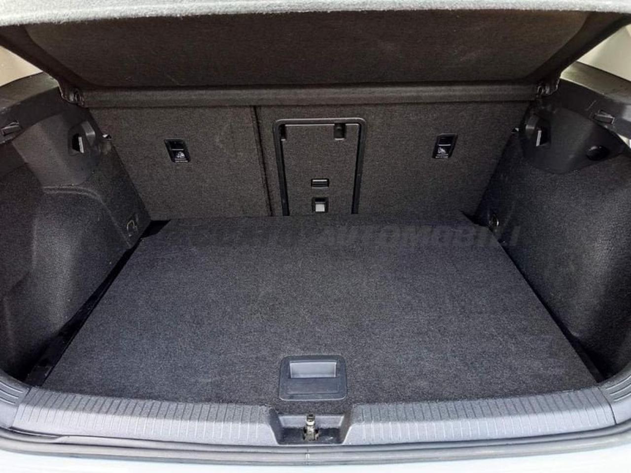 Volkswagen Volkswagen Golf usata 6