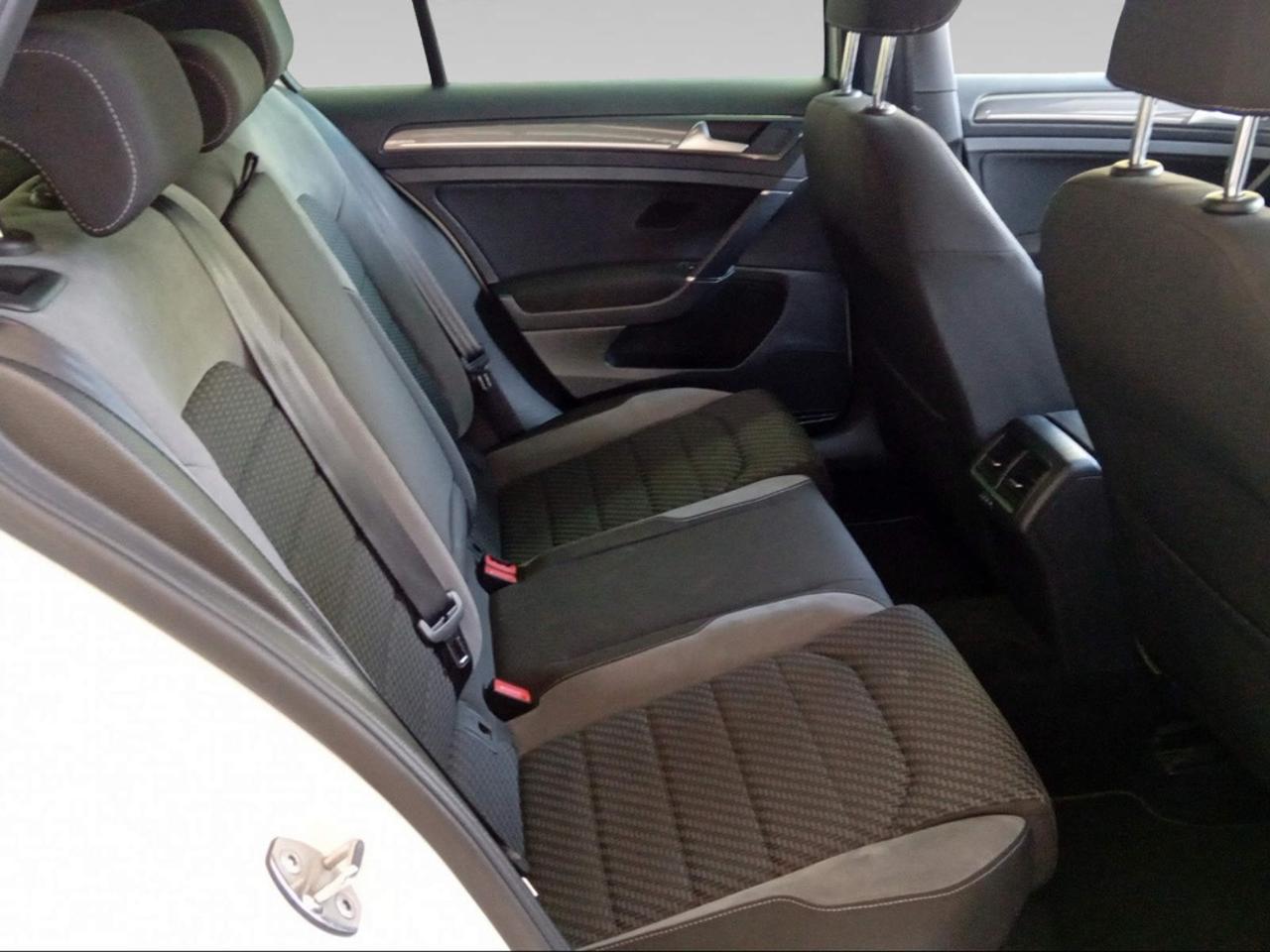 Volkswagen Volkswagen Golf usata 6