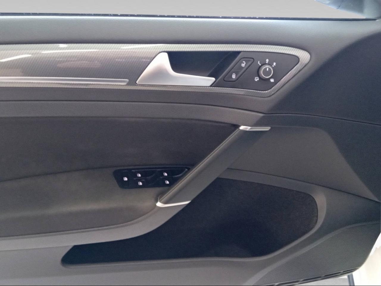 Volkswagen Volkswagen Golf usata 8