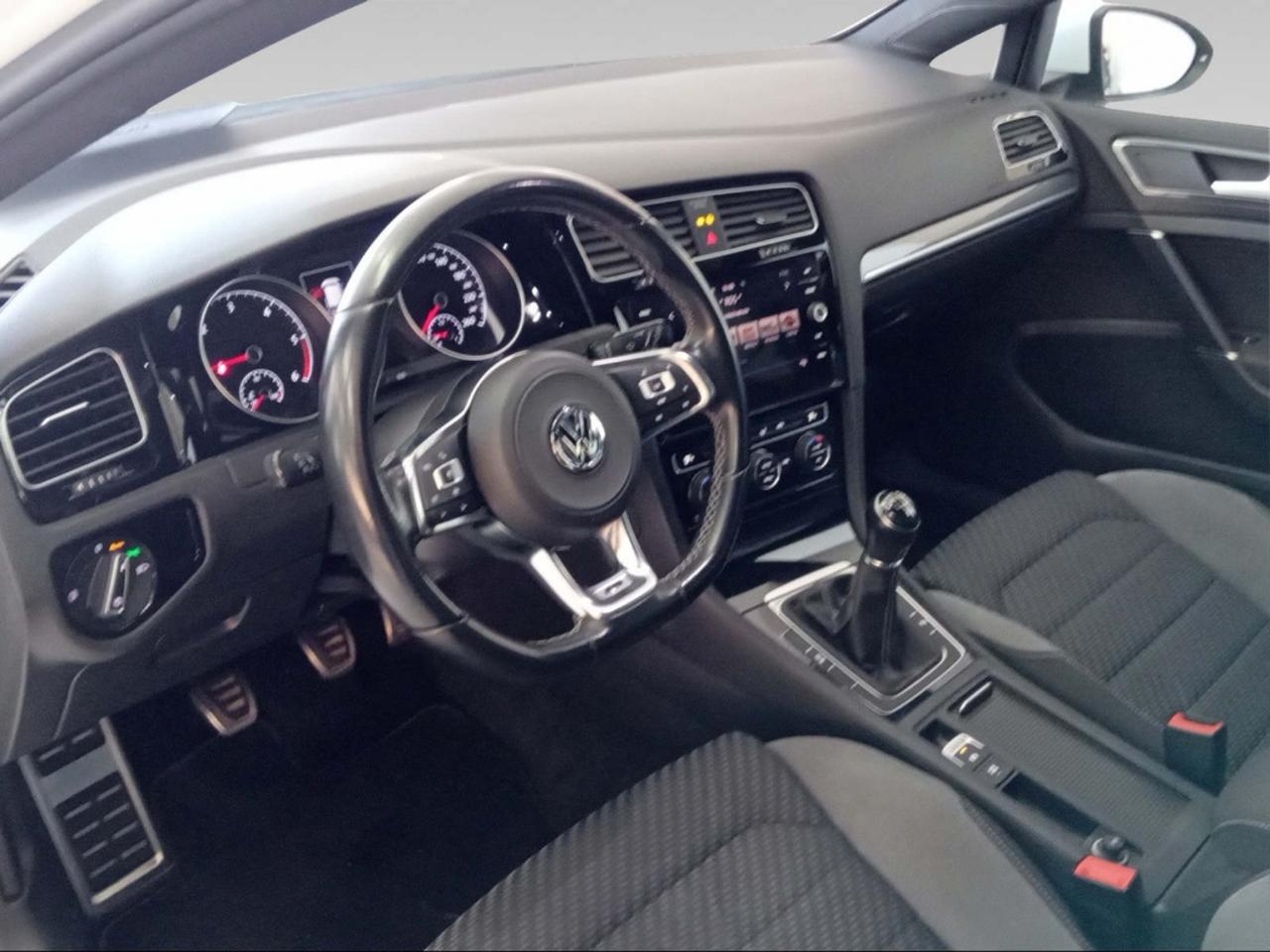 Volkswagen Volkswagen Golf usata 16