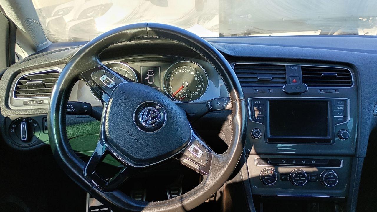 Volkswagen Volkswagen Golf usata 21