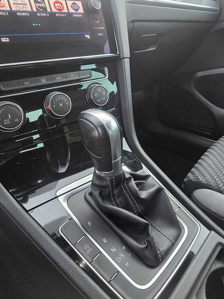 Volkswagen Volkswagen Golf usata 1