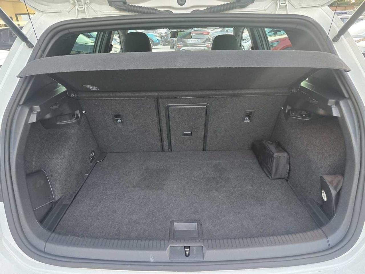 Volkswagen Volkswagen Golf usata 5