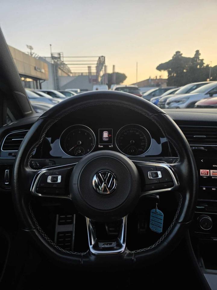 Volkswagen Volkswagen Golf usata 15
