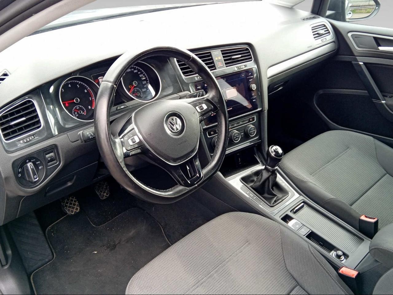 Volkswagen Volkswagen Golf usata 5