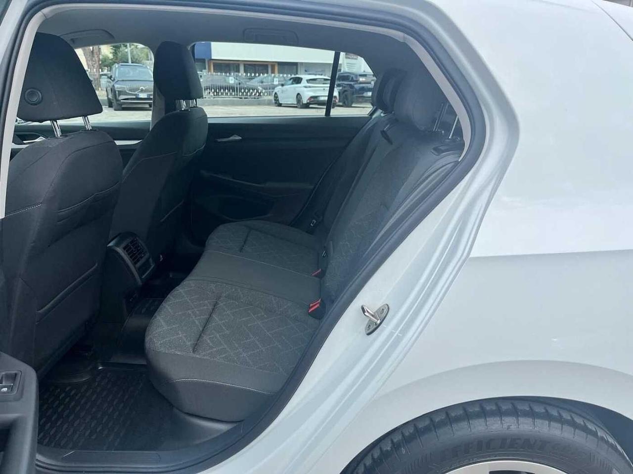 Volkswagen Volkswagen Golf usata 4