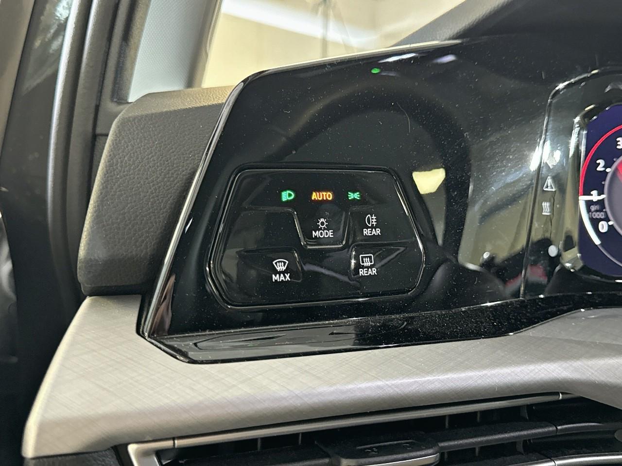 Volkswagen Volkswagen Golf usata 8