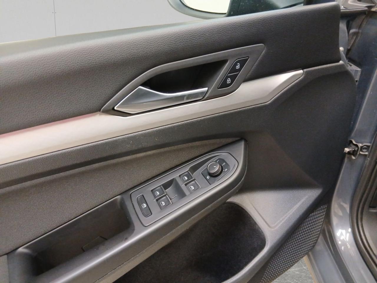 Volkswagen Volkswagen Golf usata 16