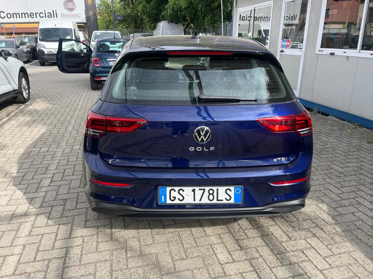 Volkswagen Volkswagen Golf usata 1