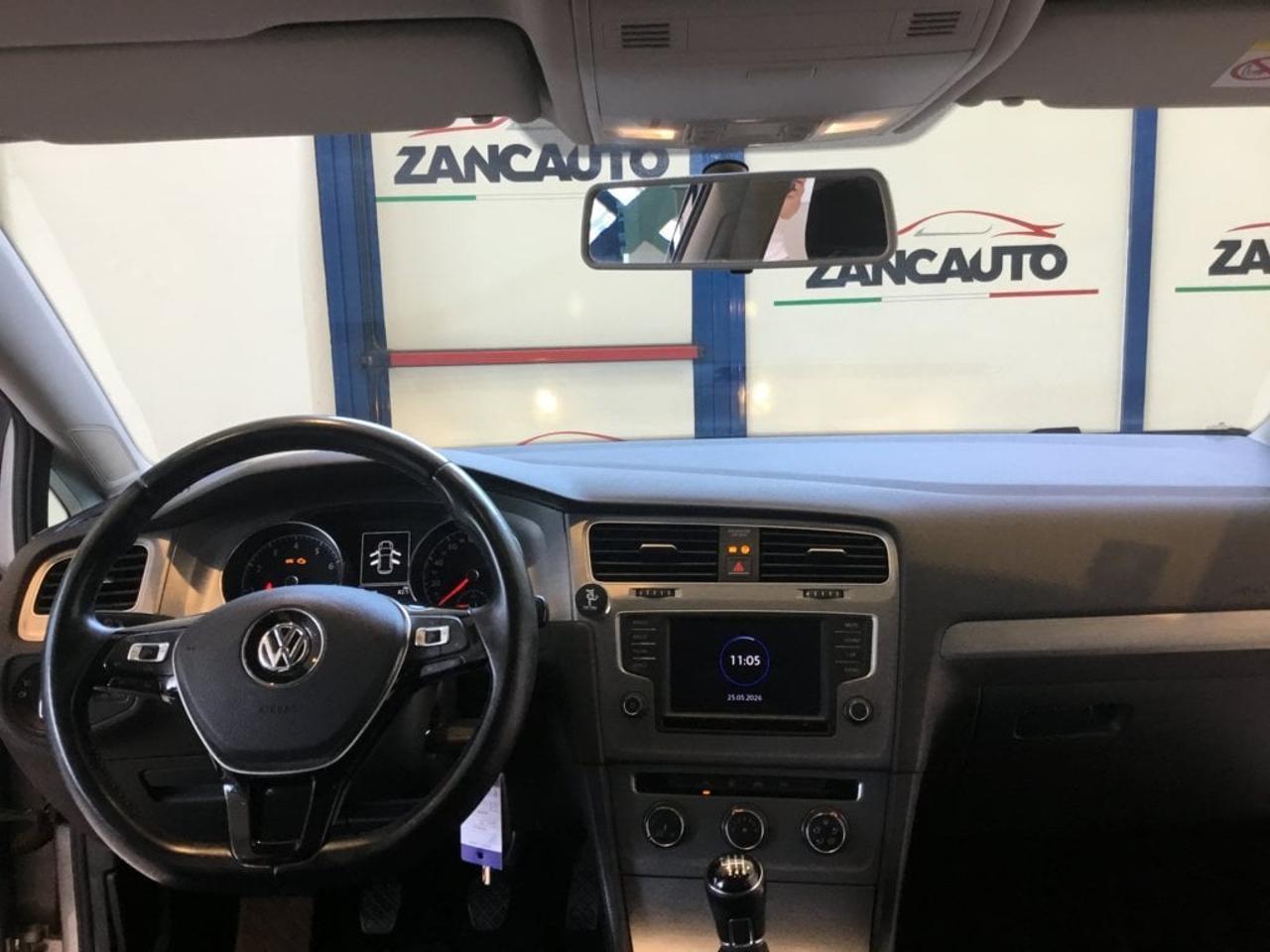 Volkswagen Volkswagen Golf usata 1