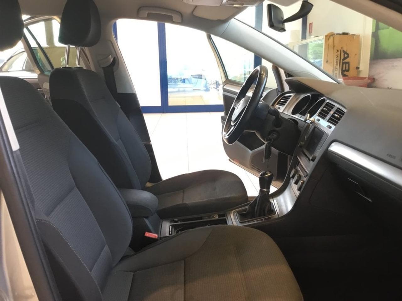 Volkswagen Volkswagen Golf usata 5