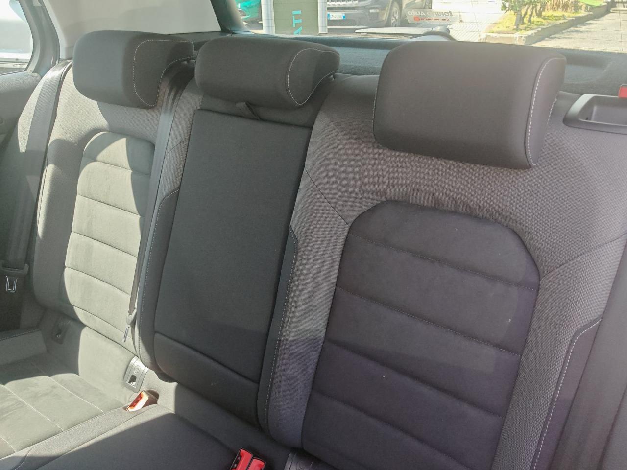 Volkswagen Volkswagen Golf usata 18