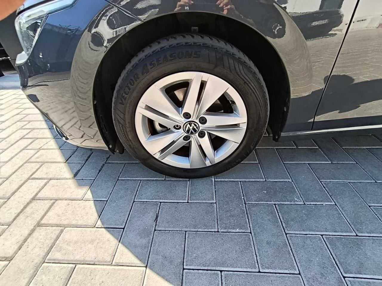 Volkswagen Volkswagen Golf usata 9