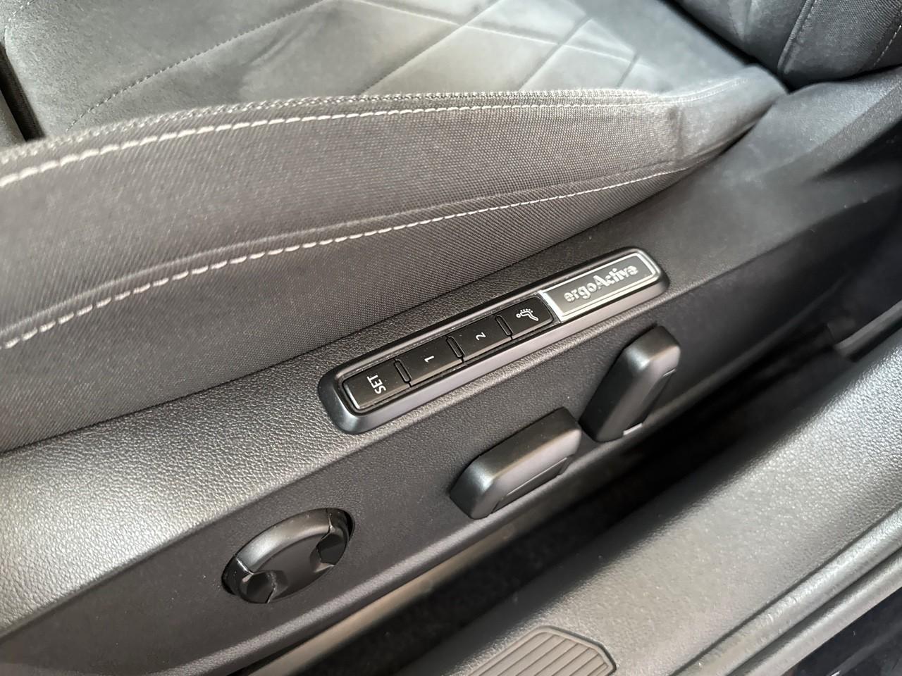 Volkswagen Volkswagen Golf usata 5