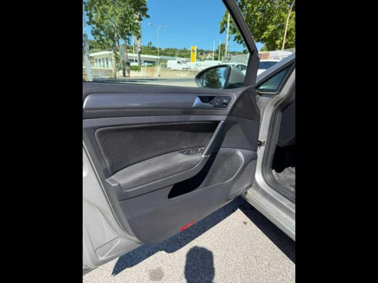 Volkswagen Volkswagen Golf usata 5