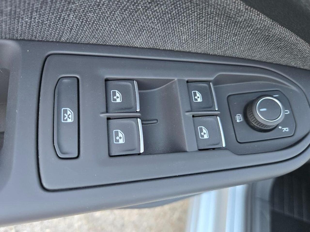 Volkswagen Volkswagen Golf usata 6