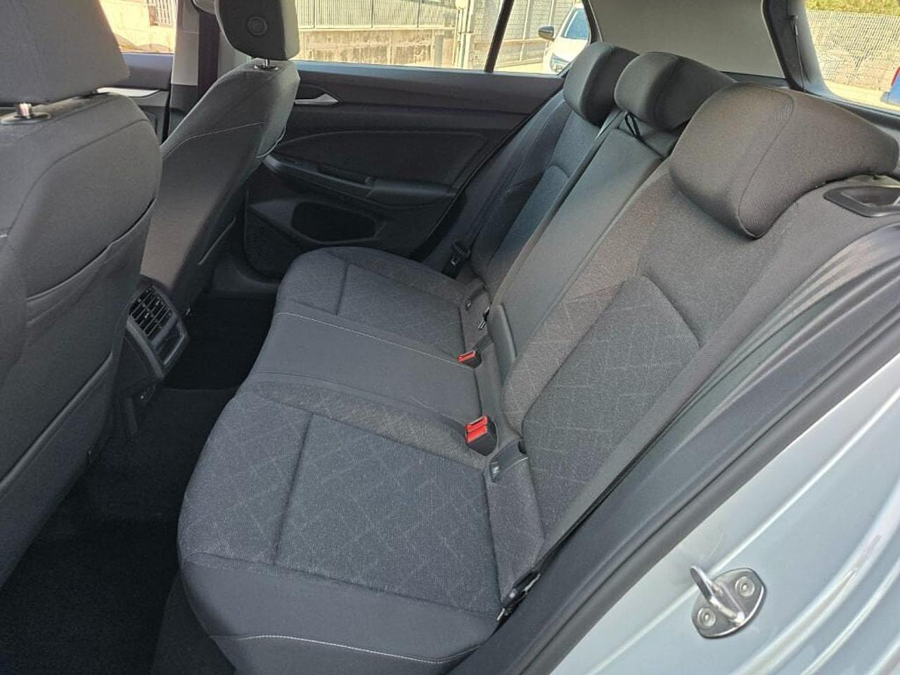 Volkswagen Volkswagen Golf usata 8