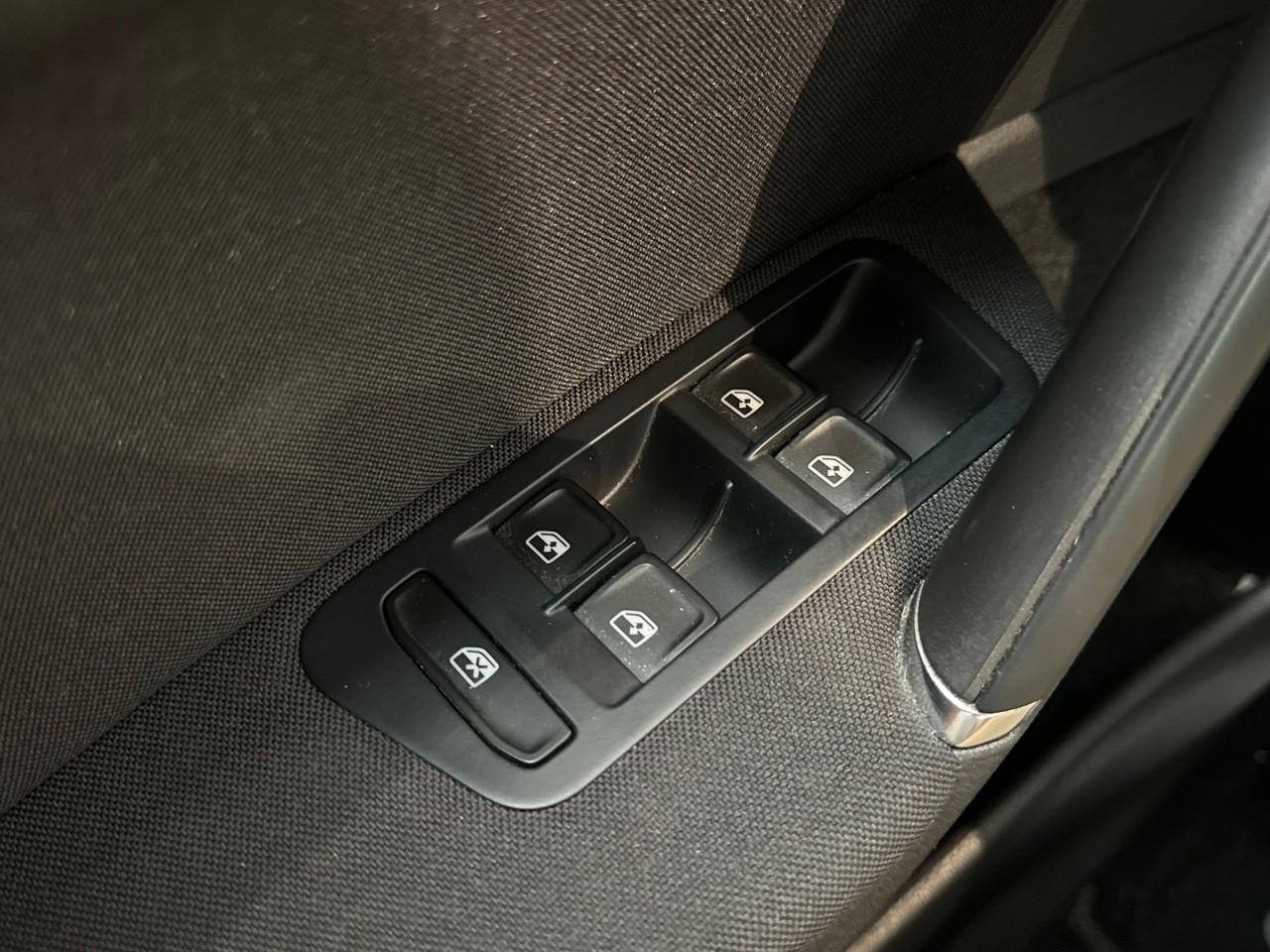 Volkswagen Volkswagen Golf usata 9