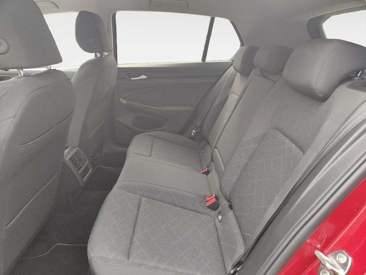 Volkswagen Volkswagen Golf usata, con Caricabatterie di bordo da 7,4 kW