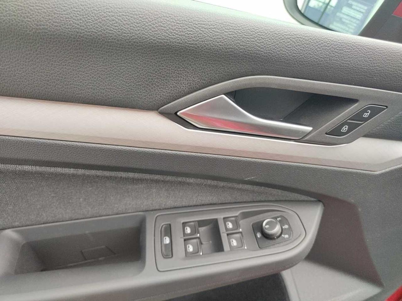 Volkswagen Volkswagen Golf usata, con GPS