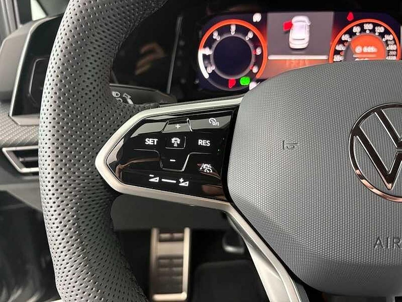 Volkswagen Volkswagen Golf usata, con Caricabatterie di bordo da 7,4 kW