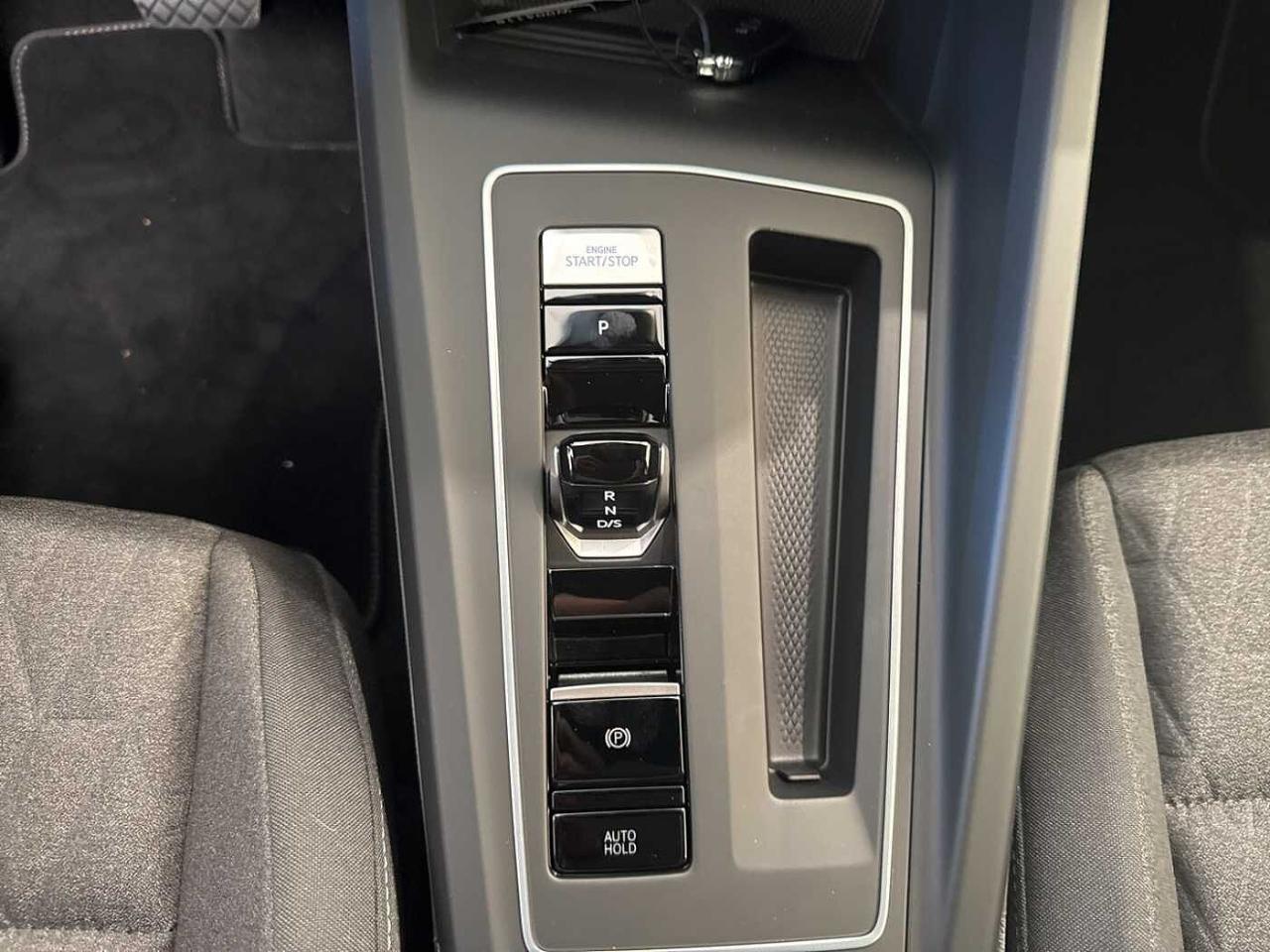 Volkswagen Volkswagen Golf usata, con Isofix