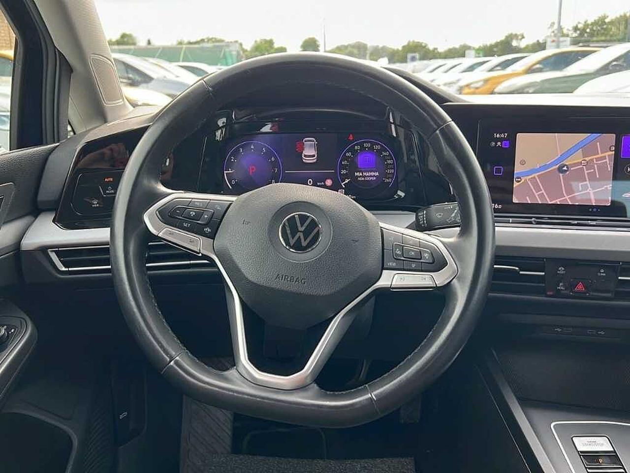 Volkswagen Volkswagen Golf usata, con GPS