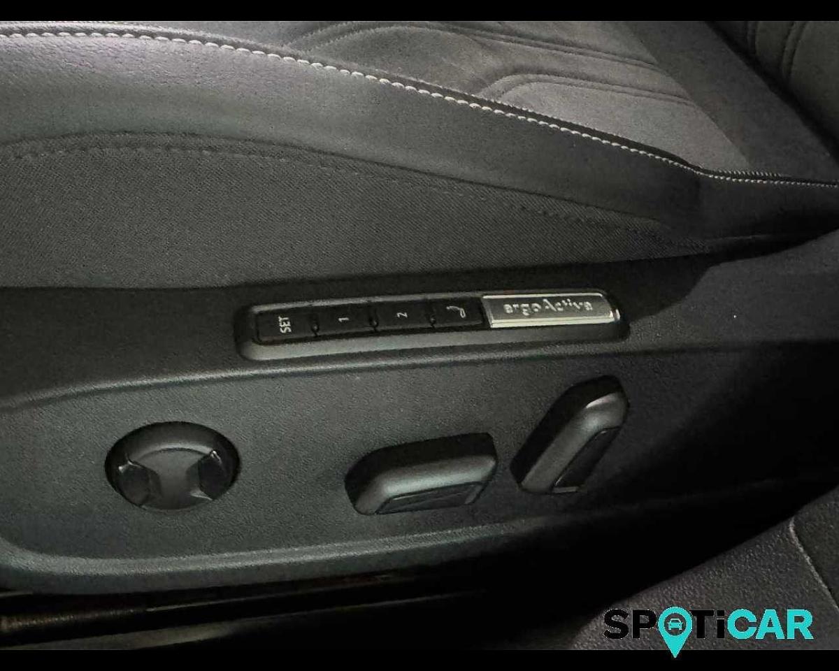 Volkswagen Volkswagen Golf usata 9