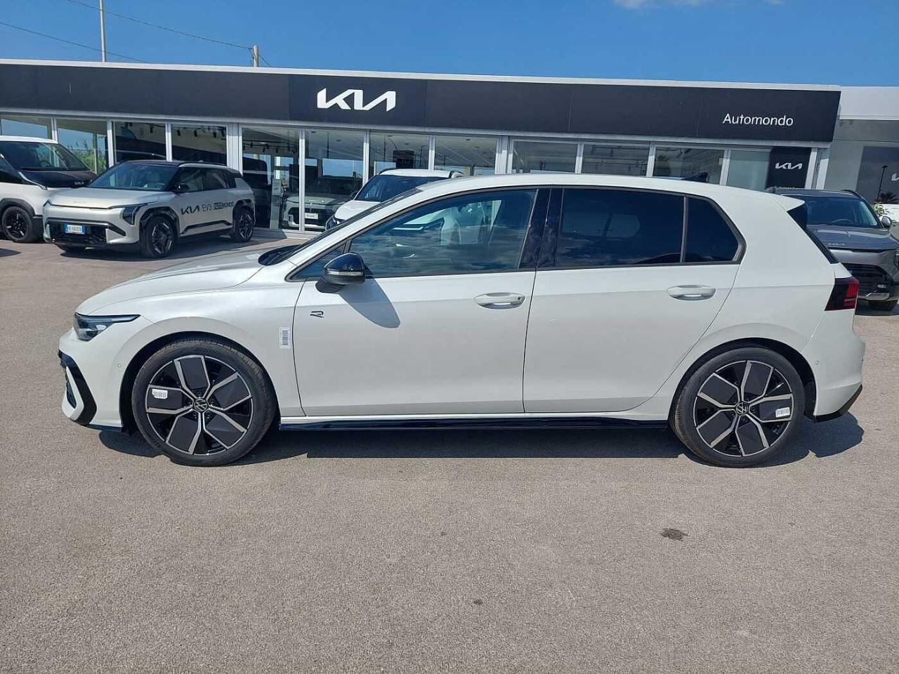 Volkswagen Volkswagen Golf usata 16