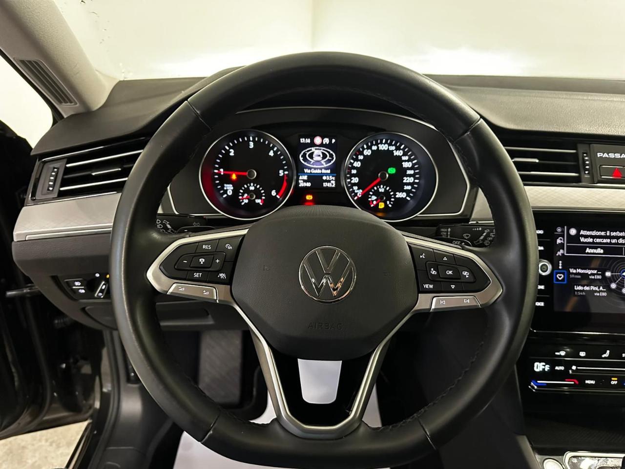 Volkswagen Volkswagen Passat usata, con climatizzatore