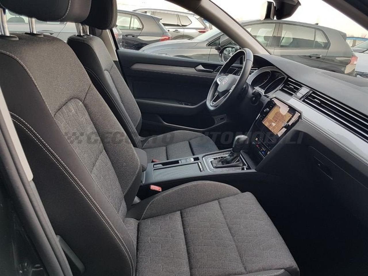 Volkswagen Volkswagen Passat usata 17