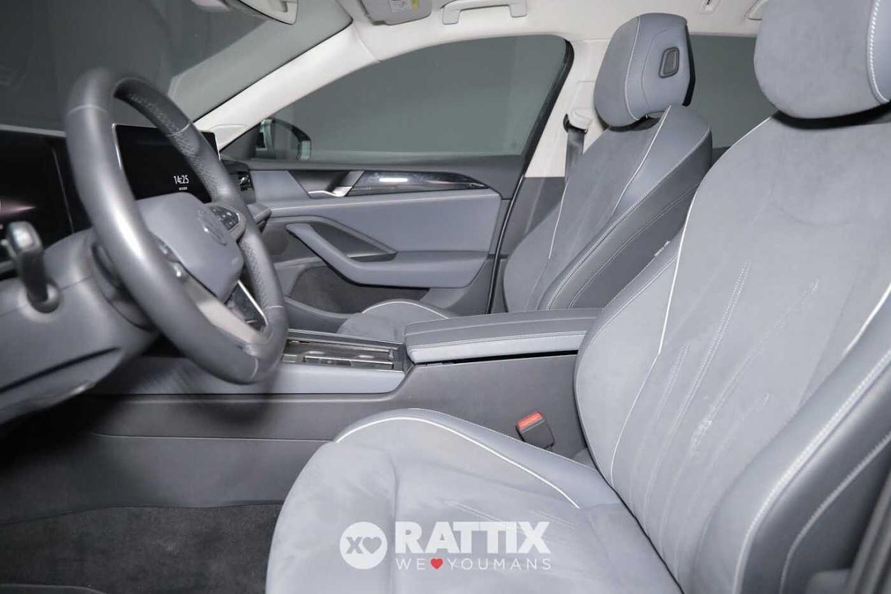 Volkswagen Volkswagen Passat usata, con interno grigio