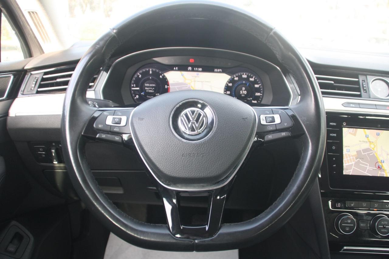 Volkswagen Volkswagen Passat usata, con GPS