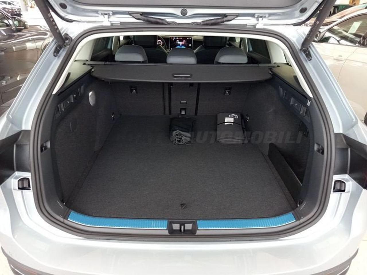 Volkswagen Volkswagen Passat usata 19