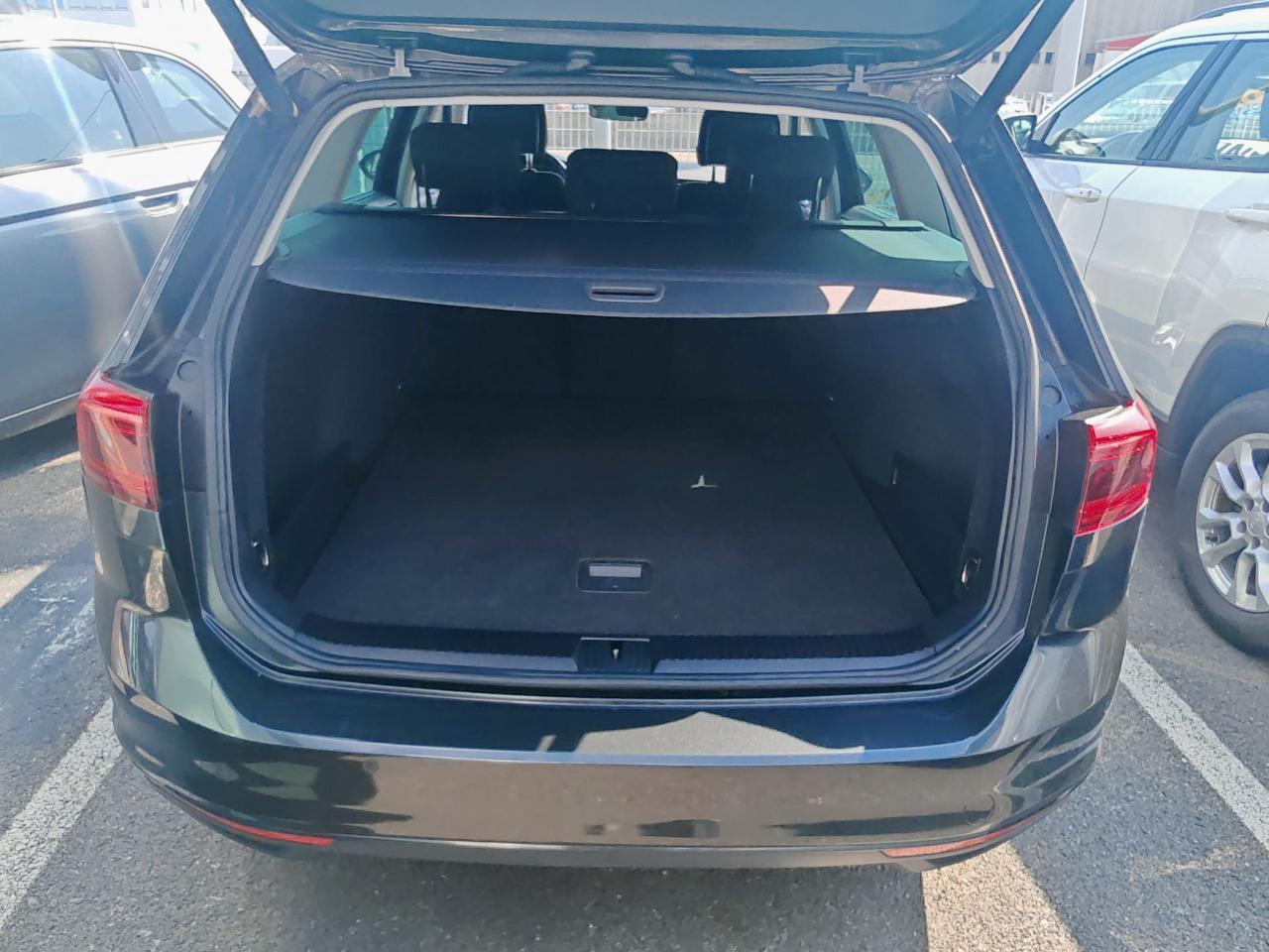 Volkswagen Volkswagen Passat usata 13