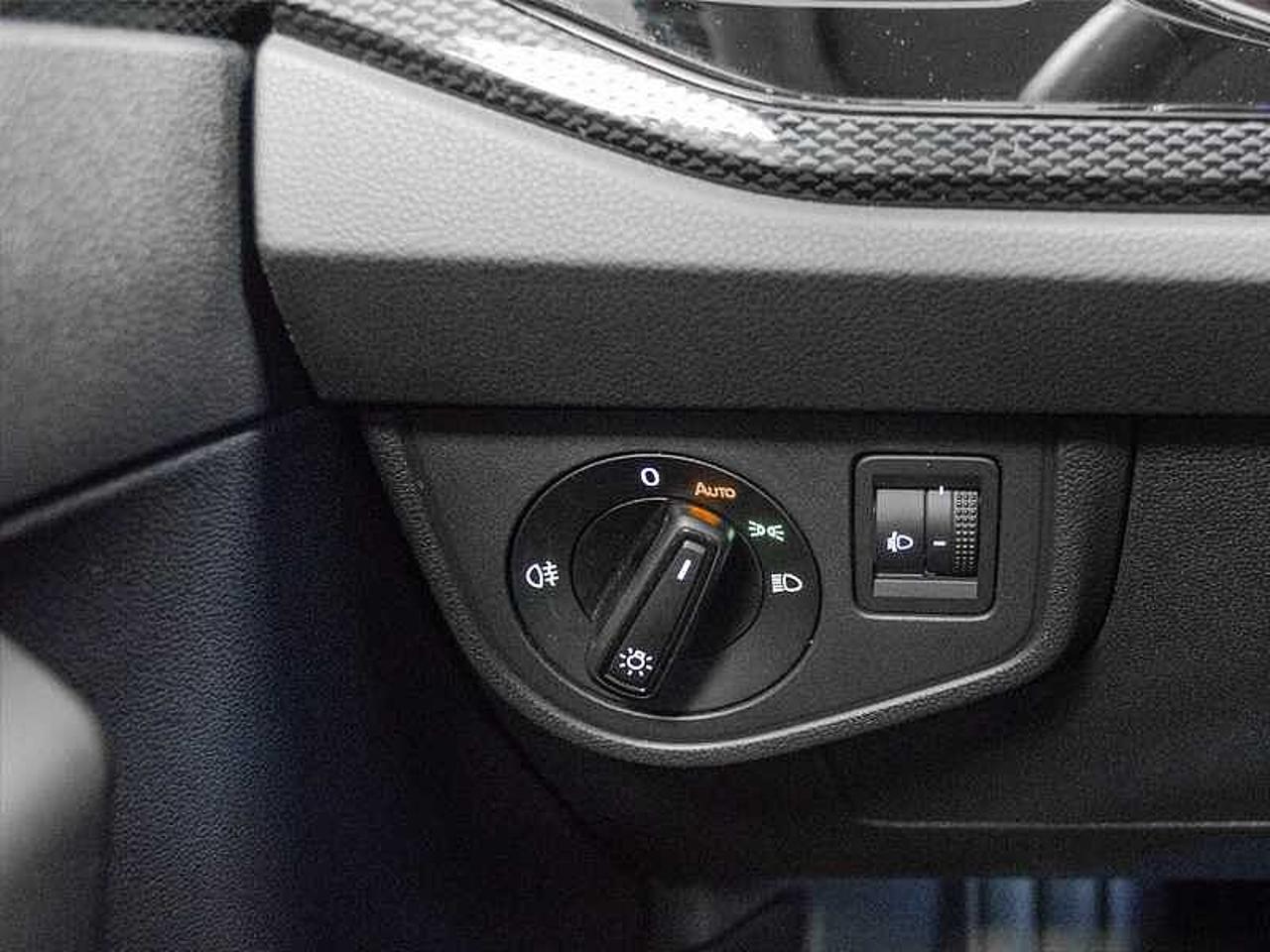 Volkswagen Volkswagen Polo usata, con luci diurne a led