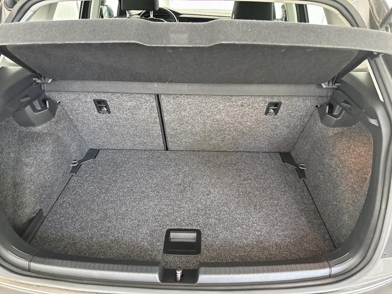 Volkswagen Volkswagen Polo usata, con comando luci con sensore di oscurità manuale