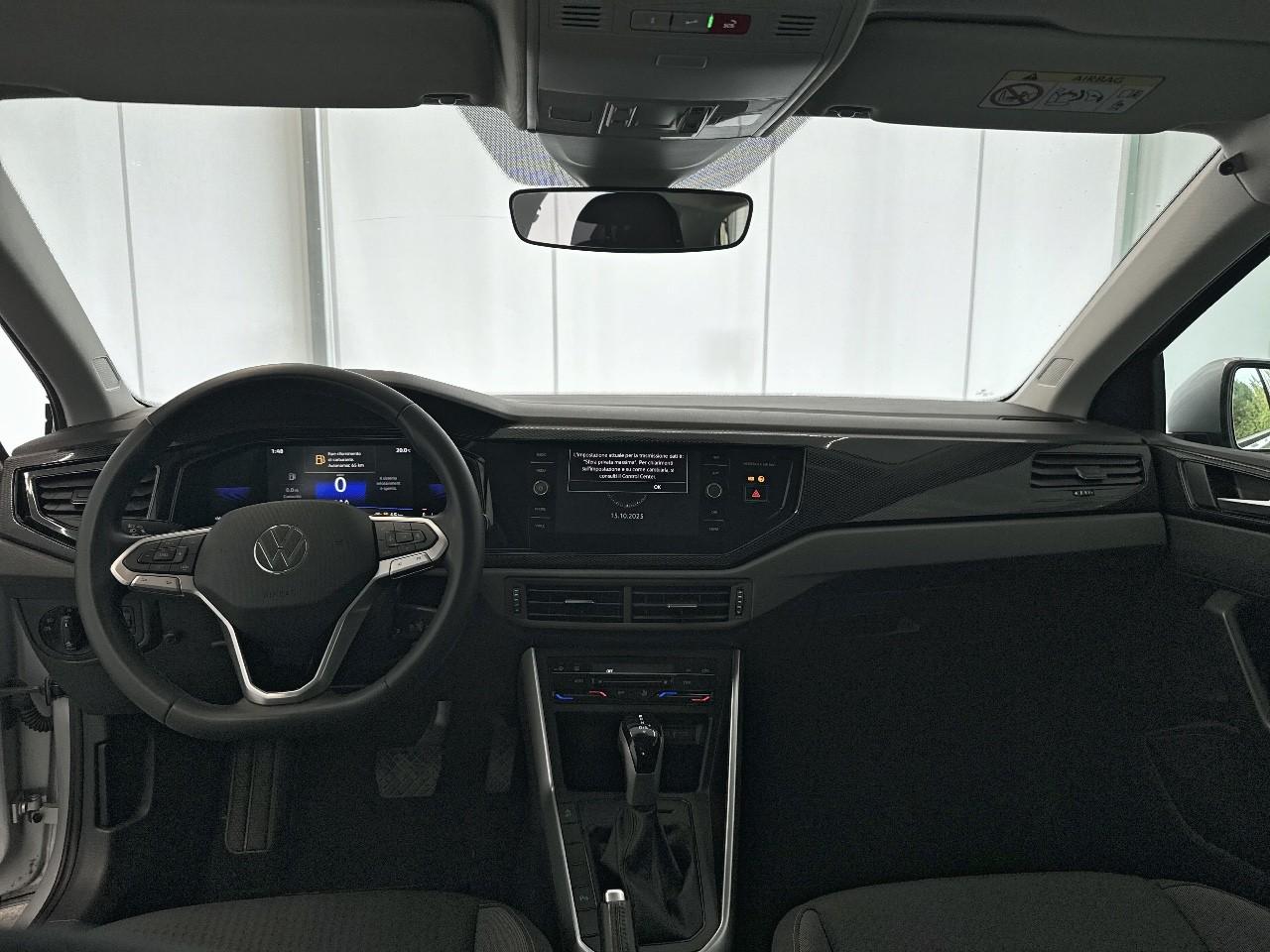 Volkswagen Volkswagen Polo usata, con comandi apps