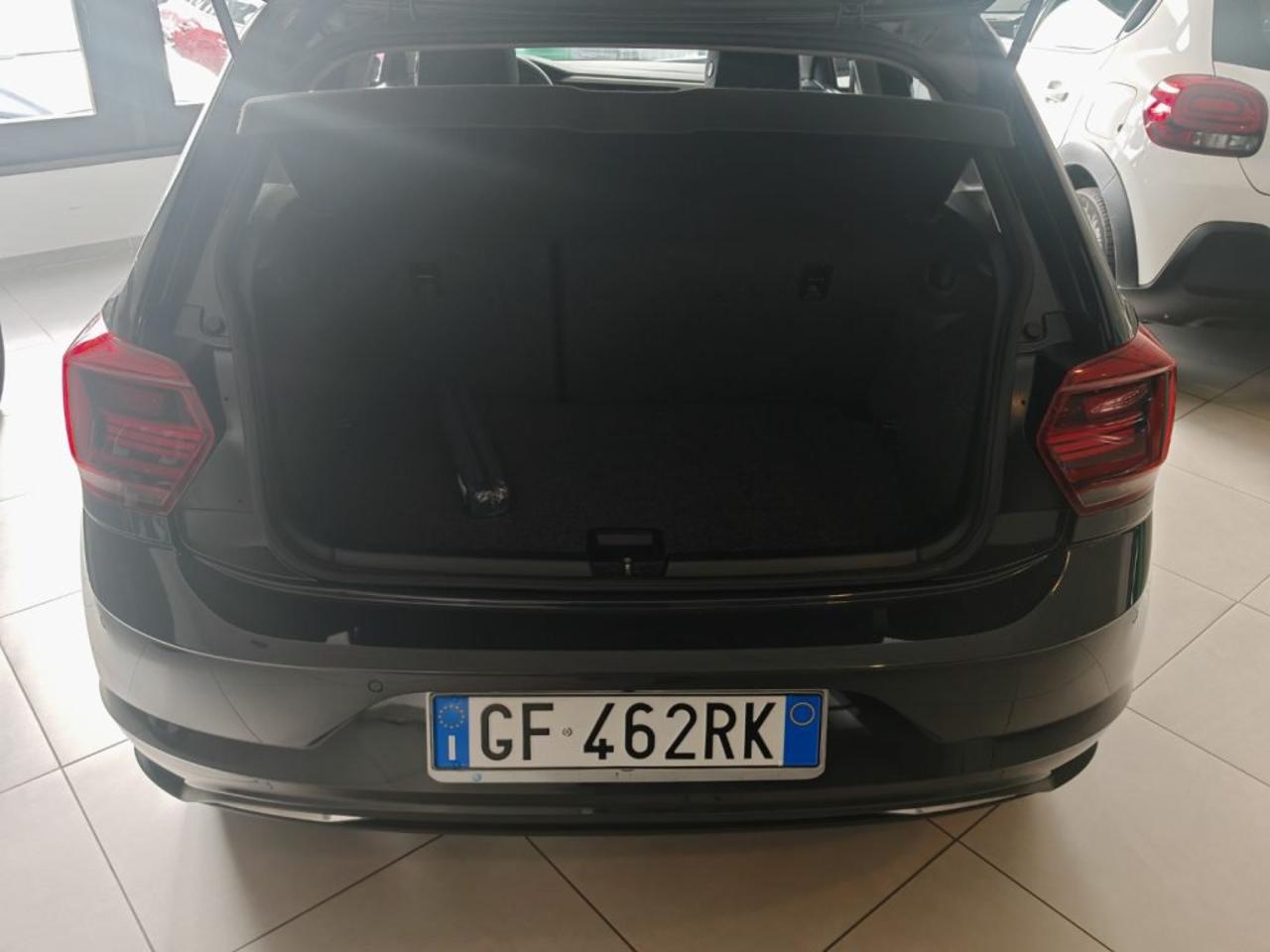 Volkswagen Volkswagen Polo usata, con luci diurne