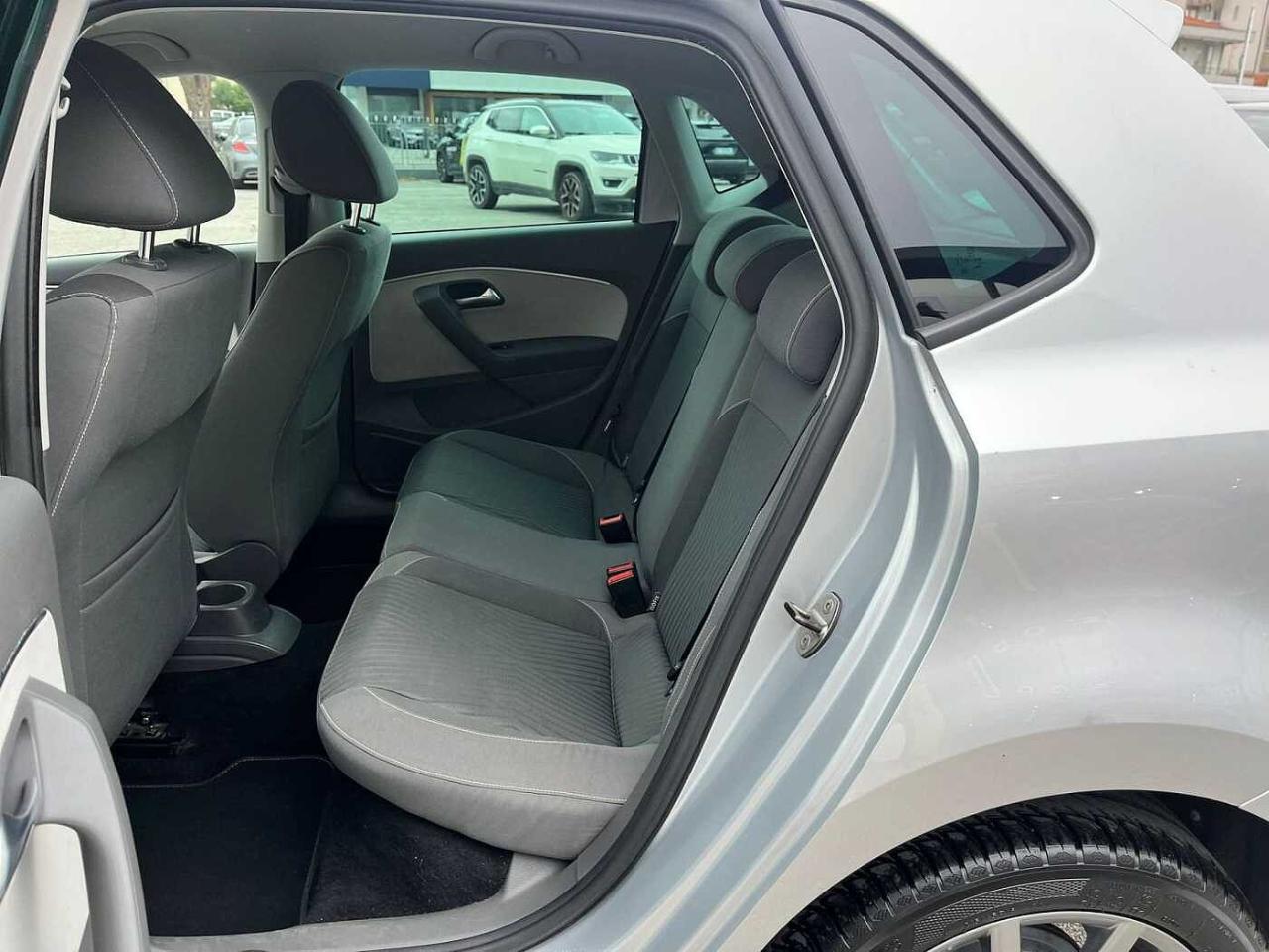 Volkswagen Volkswagen Polo usata, con 4x Airbag (fontali + laterali)