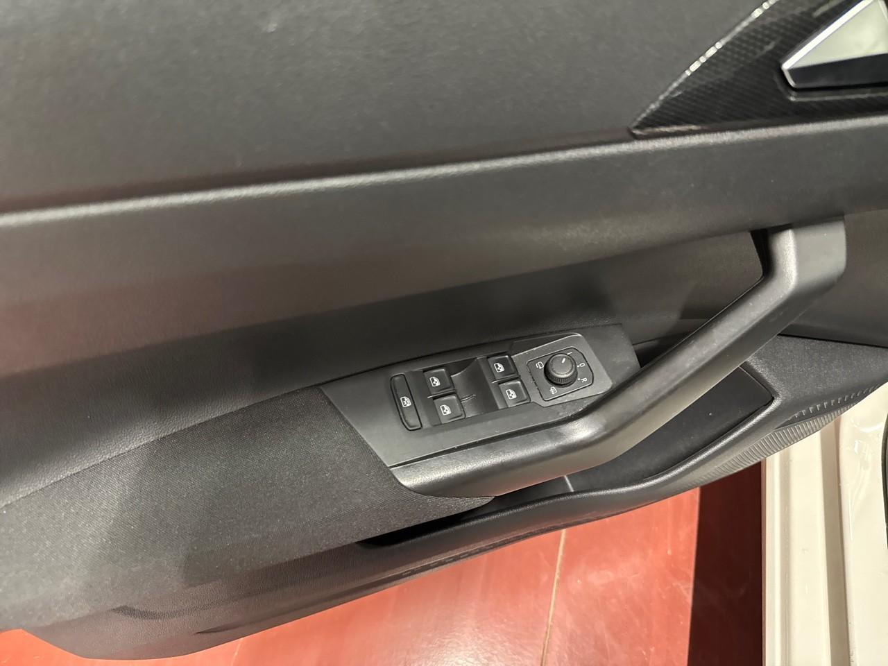 Volkswagen Volkswagen Polo usata, con airbags 7